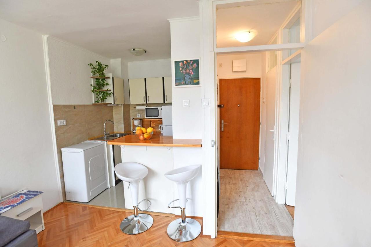 Demass Apartment - Cozy, Free Parking And Wifi Дубровник Екстер'єр фото